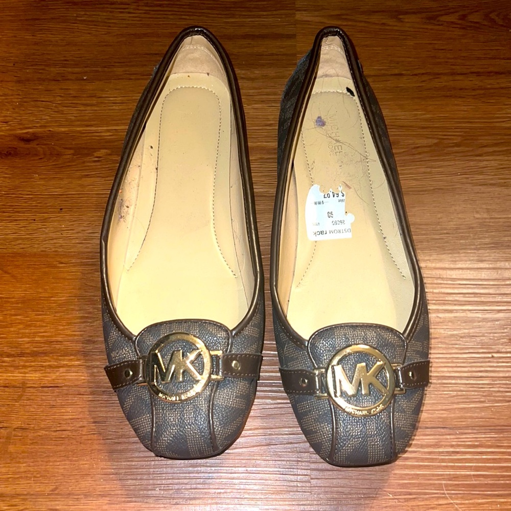 Michael Kors logo flats